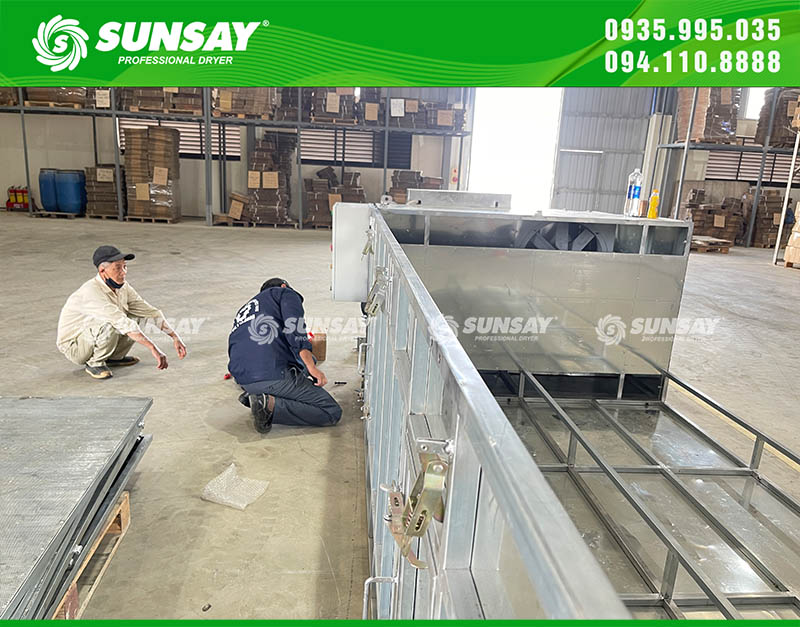 Kỹ thuật viên SUNSAY lắp đặt nhanh chóng, chuyên nghiệp